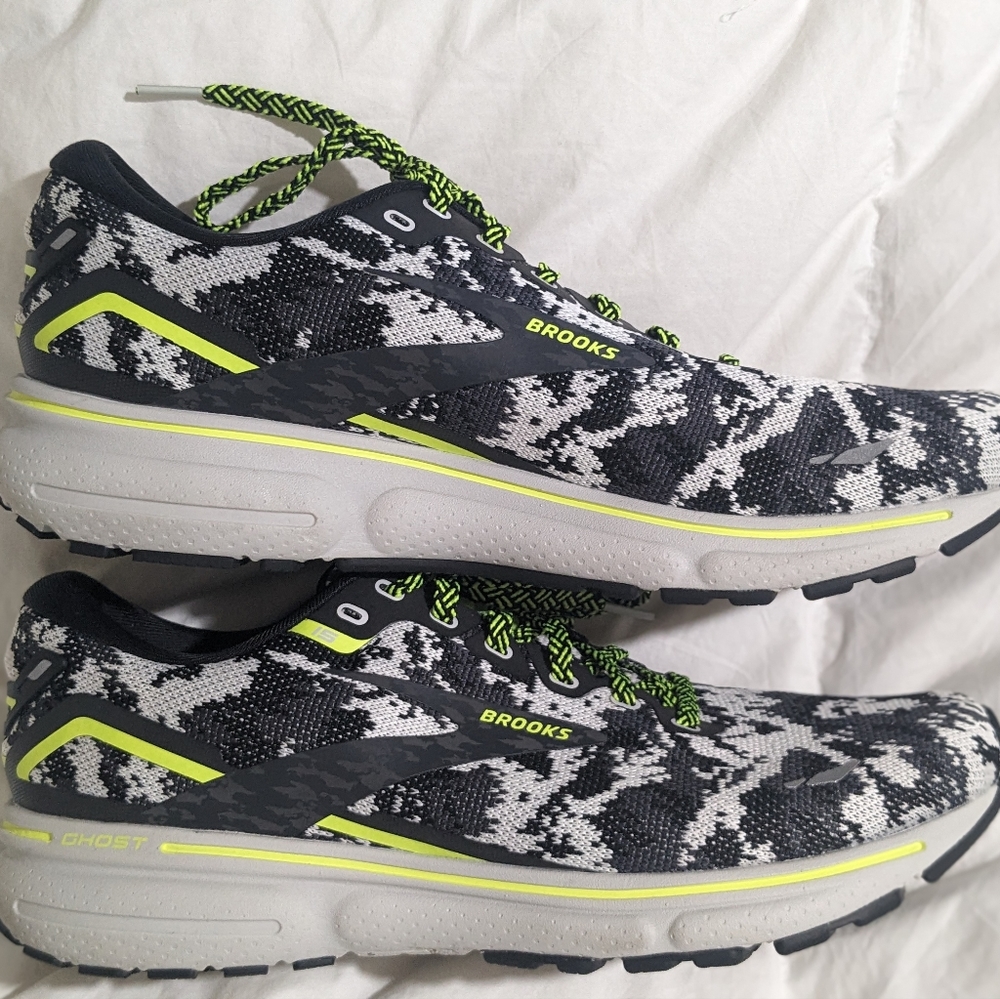 Ghost 15 nightlife. Worn twice. Excellent condition.